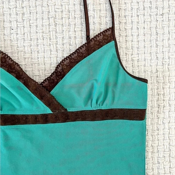 Vintage Y2K Old Navy Cropped Mesh Tank Top - Picture 2 of 6